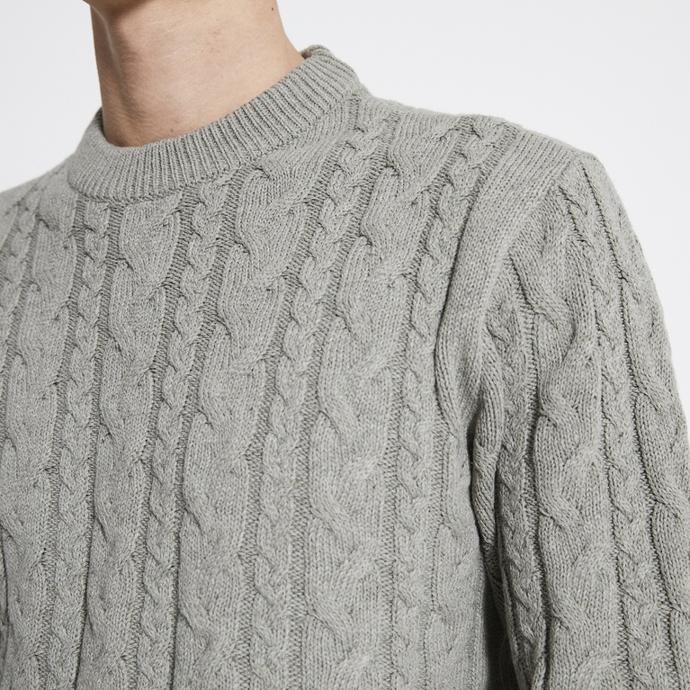 Cable-knit sweater "Tage"